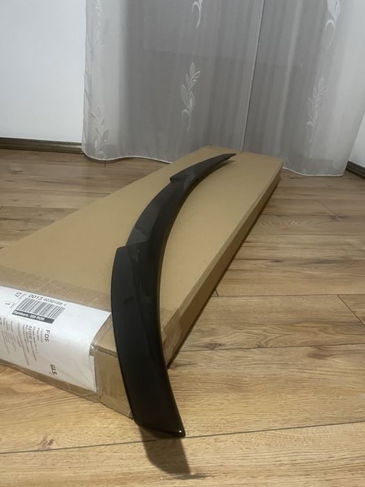 Eleron Audi A4 (limuzina)