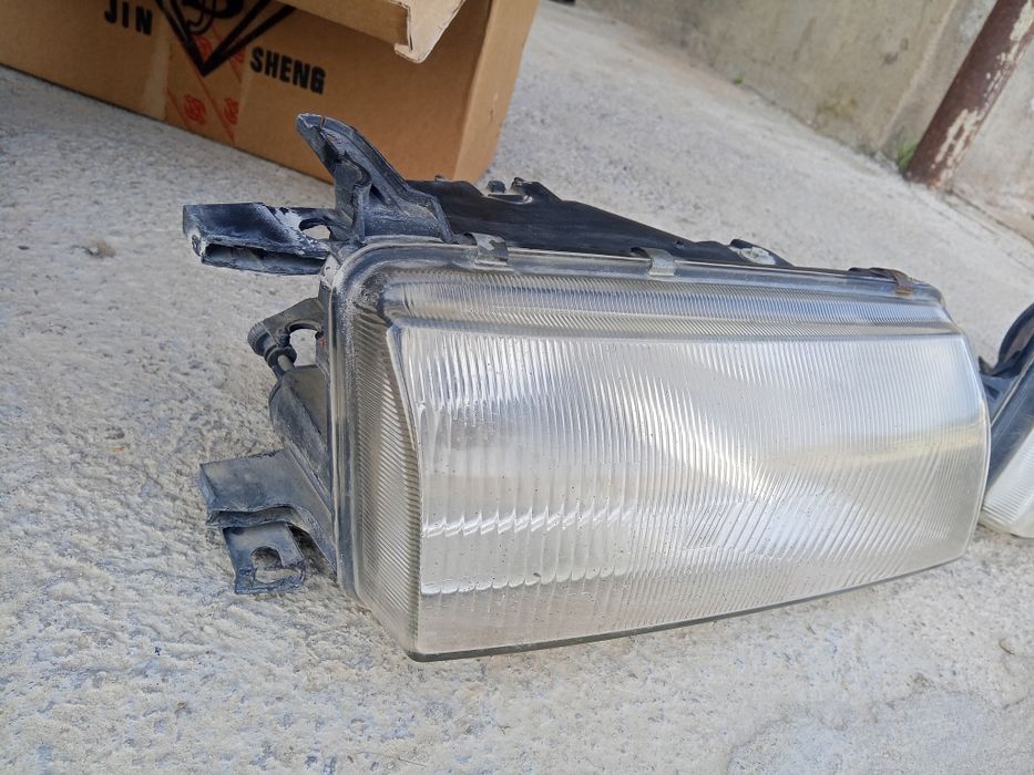 Фары Опель вектора