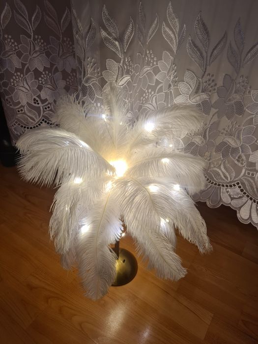 Lampă de birou din puf