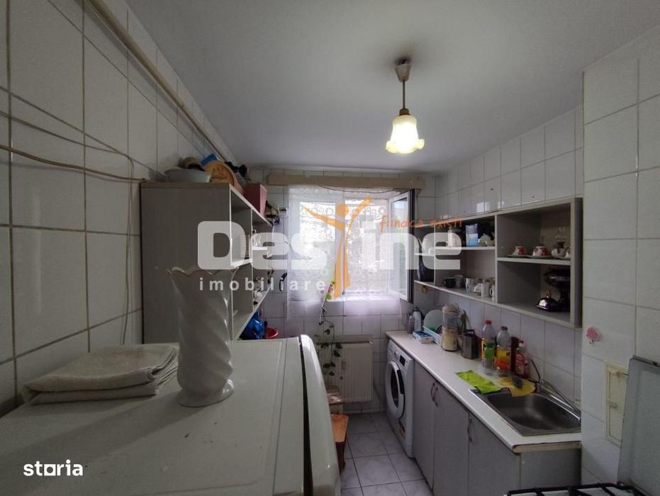 Ultracentral, 2 camere decomandat, zona Hale, 50.4mp Su.