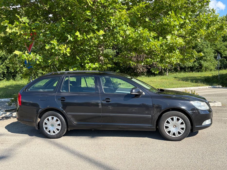 SKODA Octavia 2011 — imagine 4