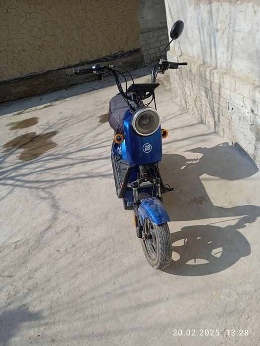 Skuter tesla narxi 1milion 800ming