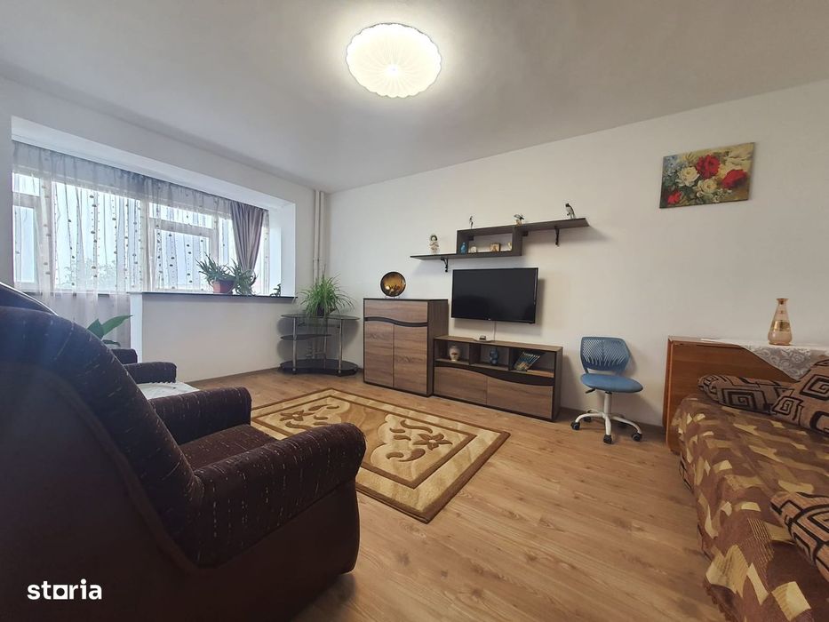 Tomis Nord-Ciresica Apartament Decomandat Cu Centrala Pe Gaze