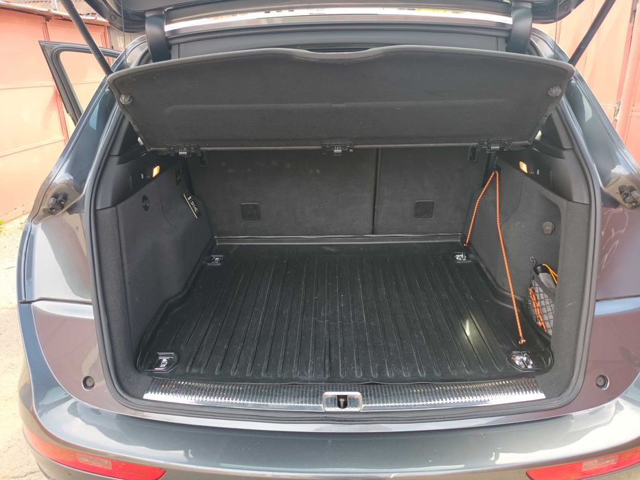 Audi Q5 S line Quattro 2.0 TDI S-Tronic