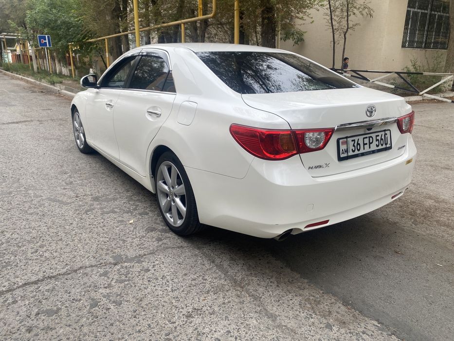 Toyota Mark X продается