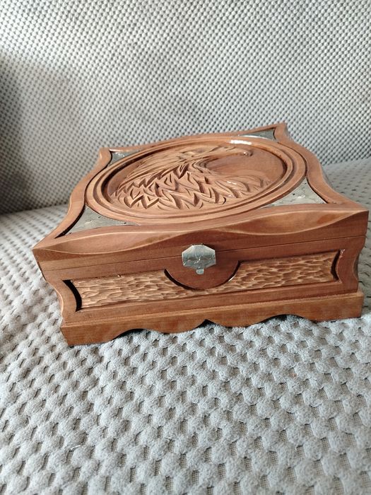 Продам шкатулку ручной работы