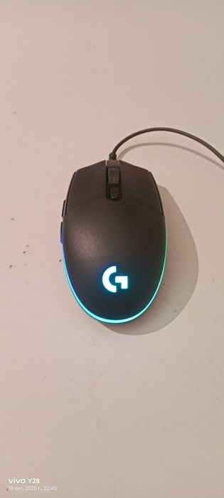 Продам мышку Logitech g102