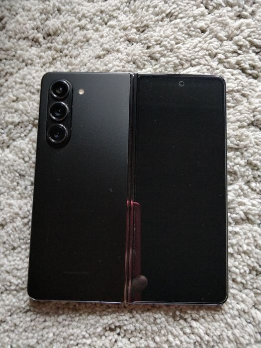 Samsung Galaxy Fold 5