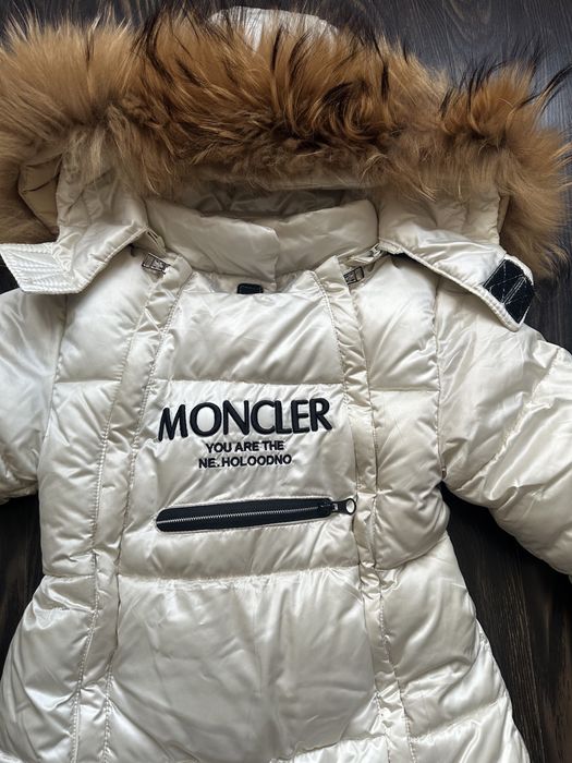 Продам зимний комбинезон 98 см