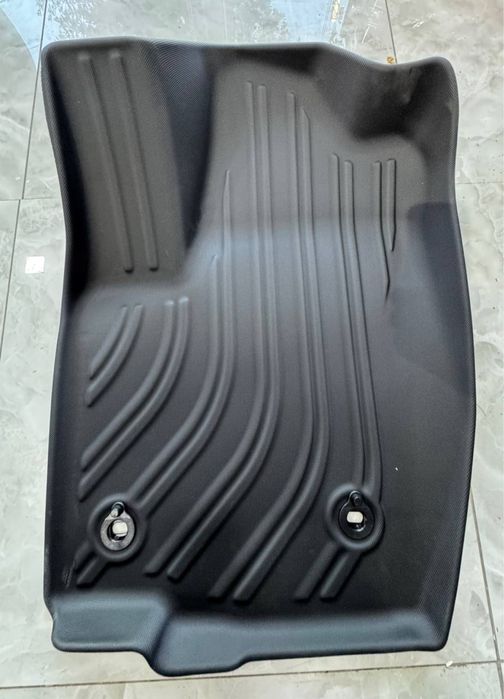 Toyota Prado Fj250 salon polik