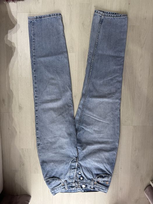 Blugi levi’s albastri