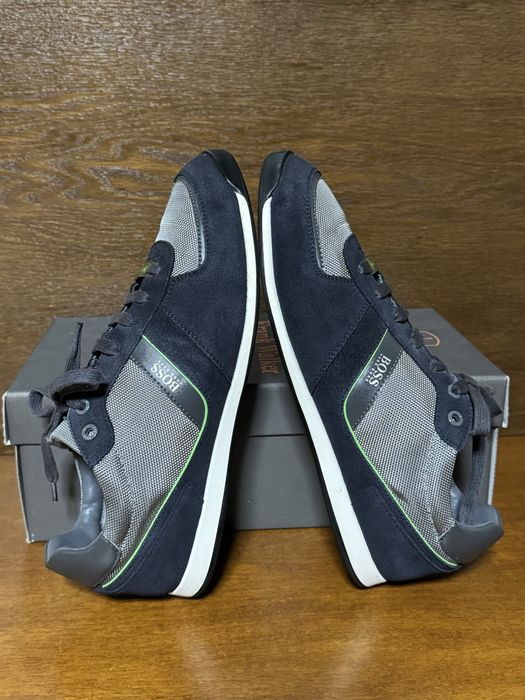 Hugo Boss, Dr Martens, Fratelli Millioreti, номер 43