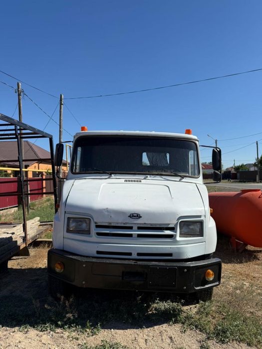 Продам ЗиЛ бучок