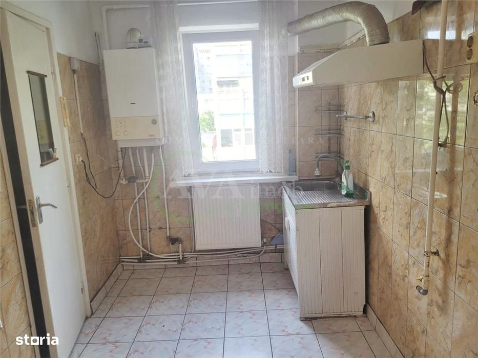 Apartament 2 camere semideomandat, zona Cornisa Bistritei