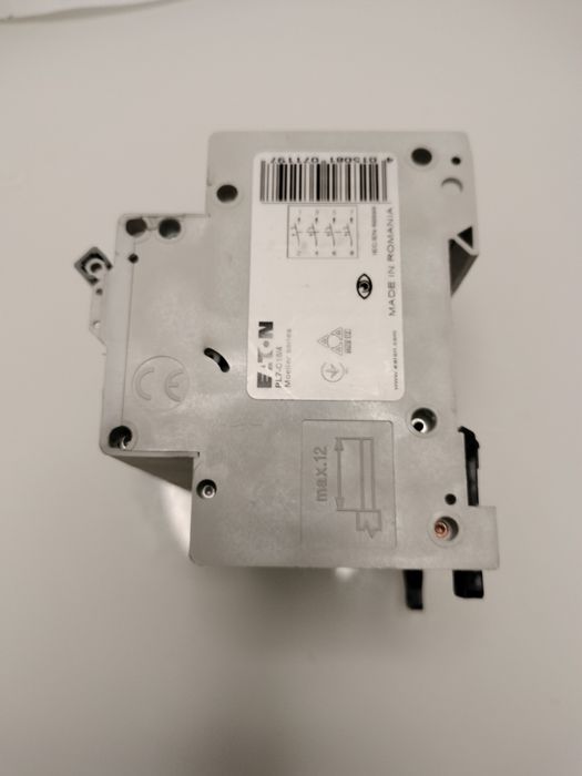 Întrerupător automat Eaton xPole PL7-C63/4, 63A, 4P, 10kA