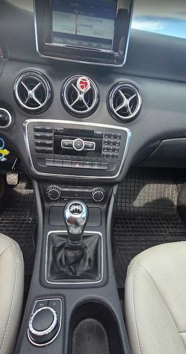 Vand Mercedes-Benz A 180 BlueEFFICIENCY 2013 (W176), unic proprietar