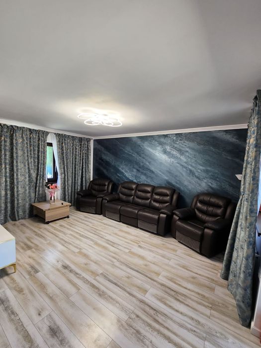 Casă  în Lacu Sarat