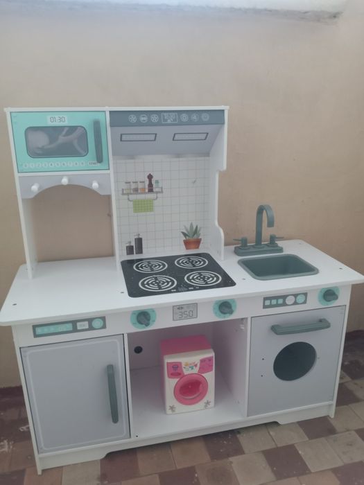 Кухня детская 2000тг