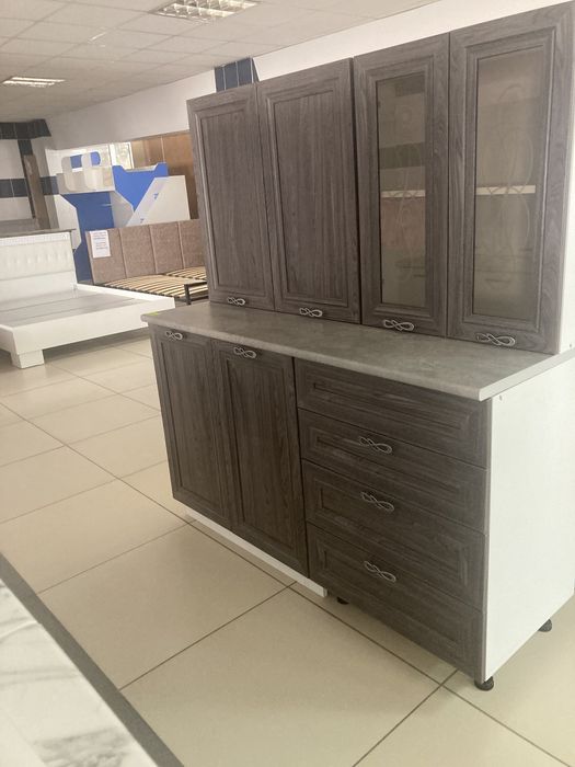 Кухонный гарнитур новый 1.4 м