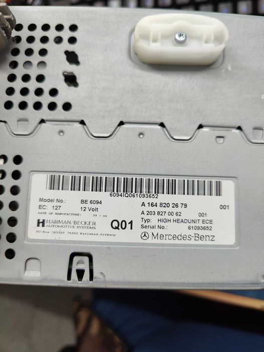 Radio cu navigatie mercedes w164 din 2007.
