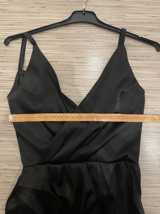 Rochie din satin, eleganta, facuta la comanda