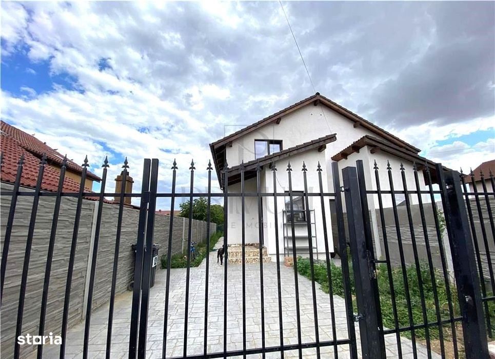 Duplex toate utilitatile - asfalt - iluminat stradal