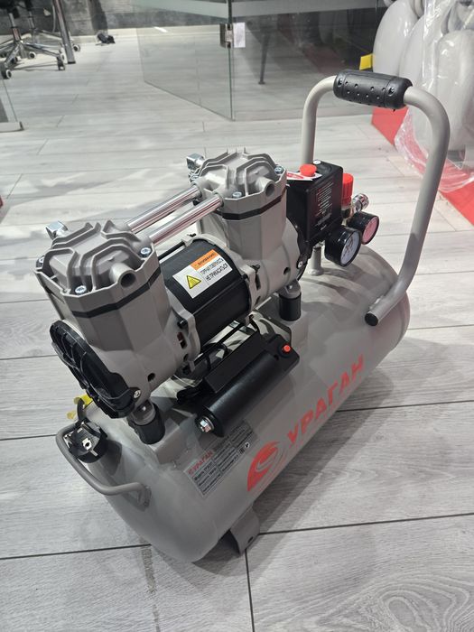 Компрессор. Воздушный компрессор. Безмасляный  компрессор.