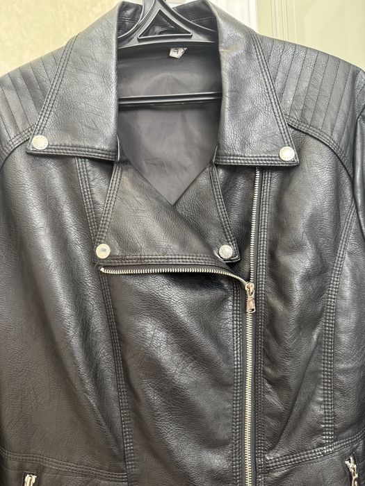 Продам кожаную куртку