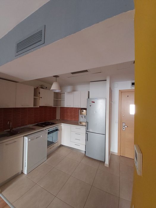 Apartament 2 camere – Vitan, Timpuri Noi, Splaiul Unirii | 43 mp | 2012 | Rin Grand | sala piscina, parcare | proprietar
