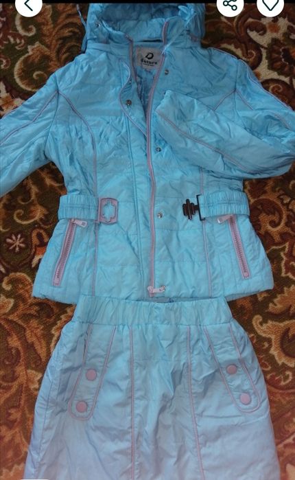 Женская куртка с юбкой