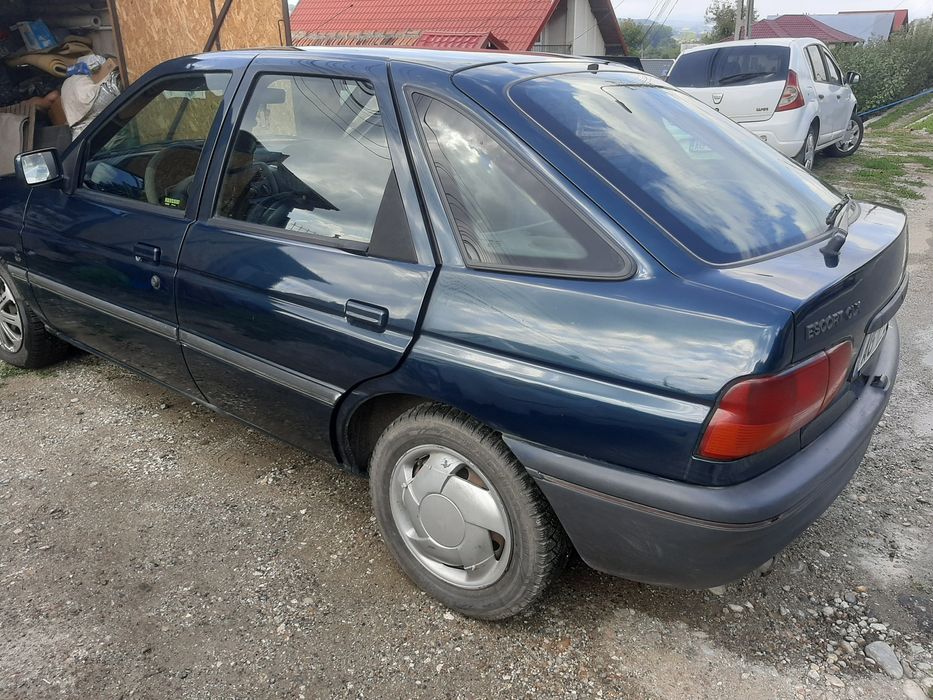 Ford escort 1.8 benzina