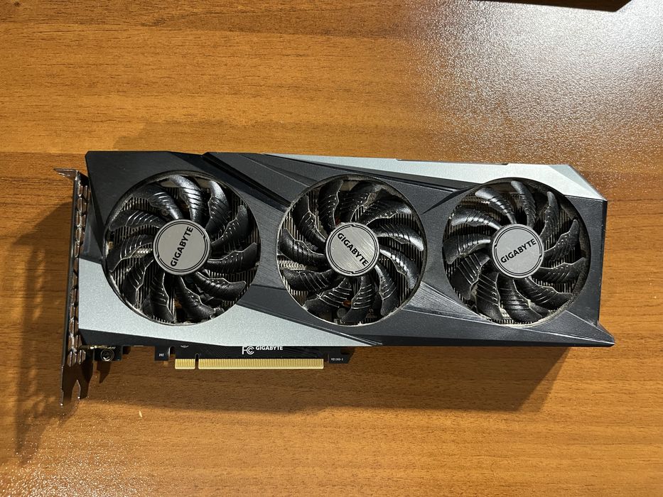 Видео карта Gigabyte RTX 3060 Ti GAMING OC 8GB