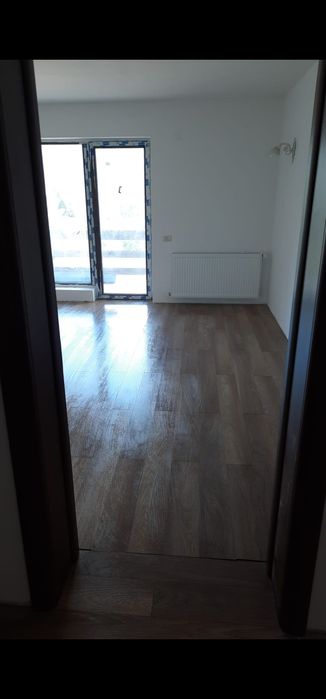 Motez Uși Metalice/Lemn/ PVC și Ferestre Aluminiu/ Lemn/ PVC