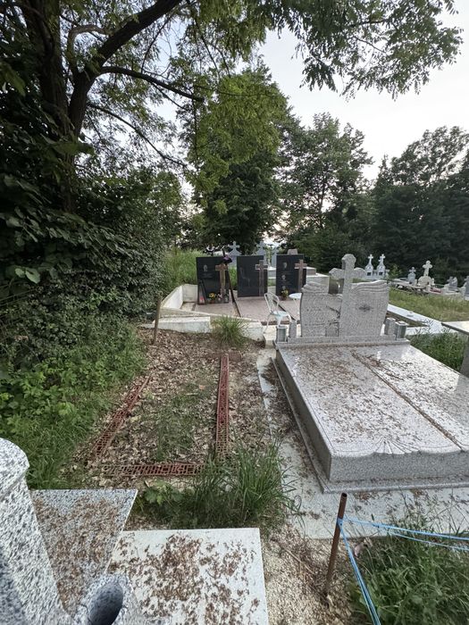Vand Loc de veci Manastirea Piatra Sfanta