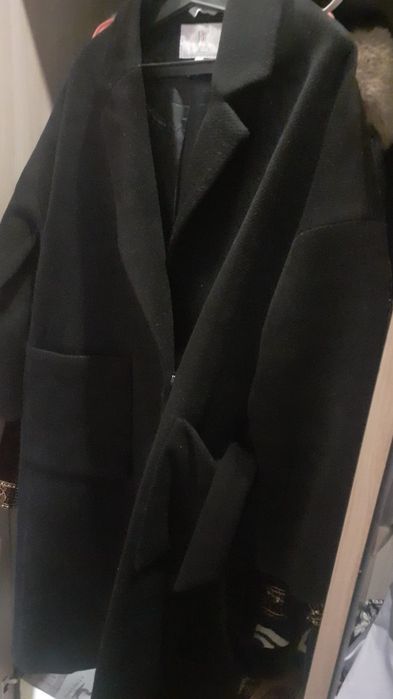 Продам костюм теплый черный