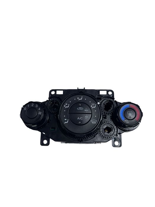 Panou Clima Ford Fiesta Vi 2015 -> 8A61-18549