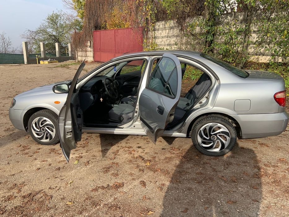 Vând Nissa Almera N16