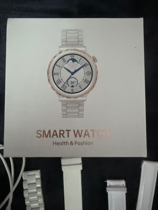 Смарт часовник бял