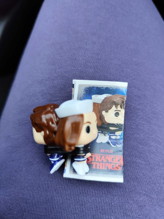 Stranger things kinder joy