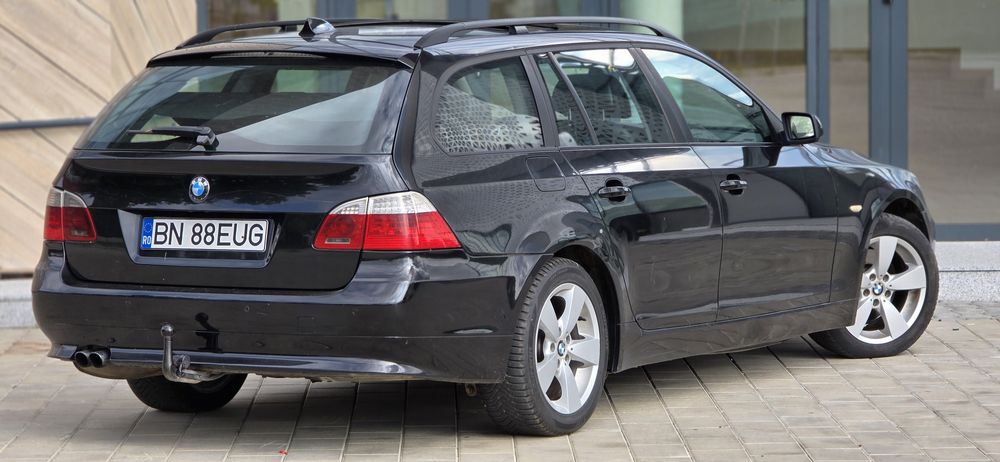 BMW 530 E61 Facelift Full Full 4x4 X Drive trapa Panoramic ventilației  head up display navigație mare cârlig electric suport pahare