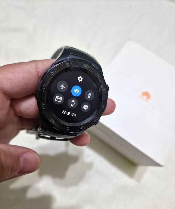 Huawei WATCH смарт часы