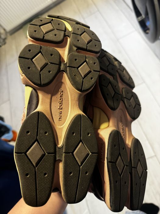 Snechersi New Balance 41,5(26 cm)aproape noi