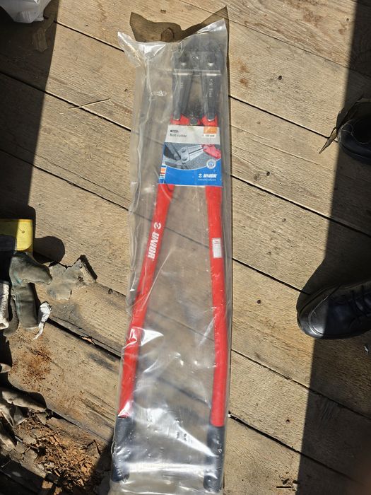 Cleste buloane Unior