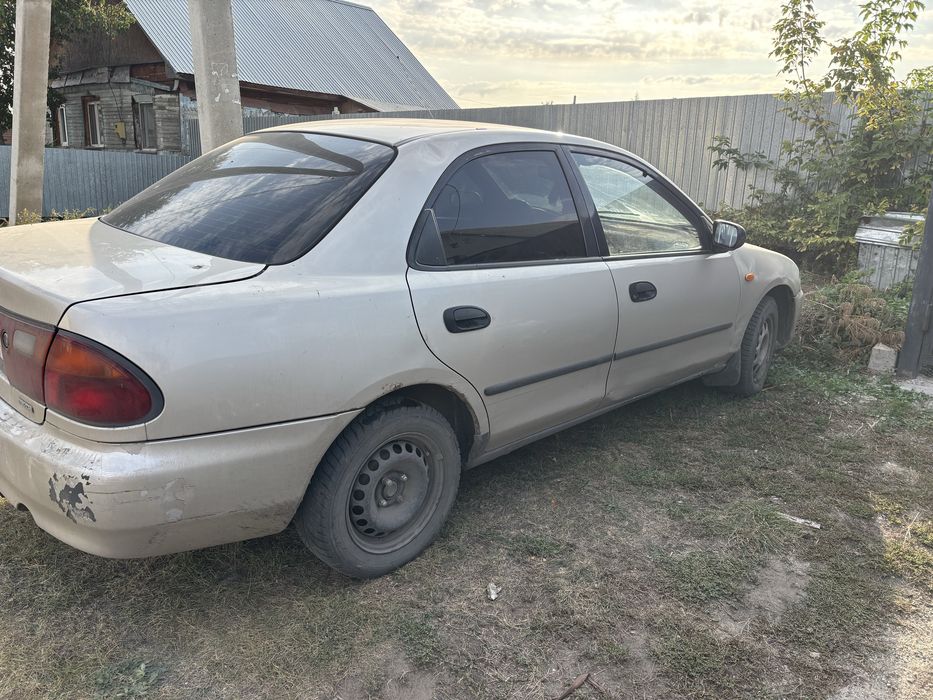 Продам мазда 323