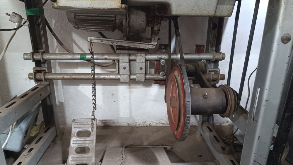 Швейная машина 23 класс Подольск 3823