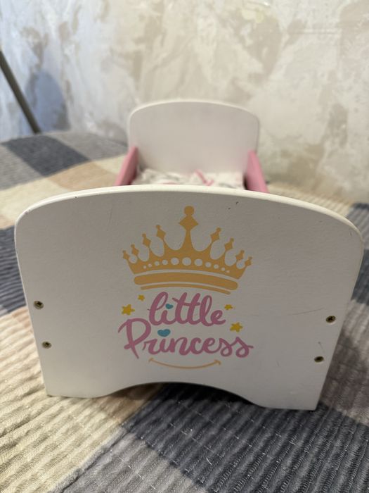 Кровать для куклы