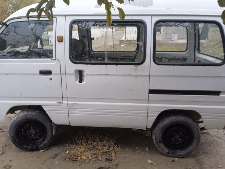 Daewoo Damas sotiladi