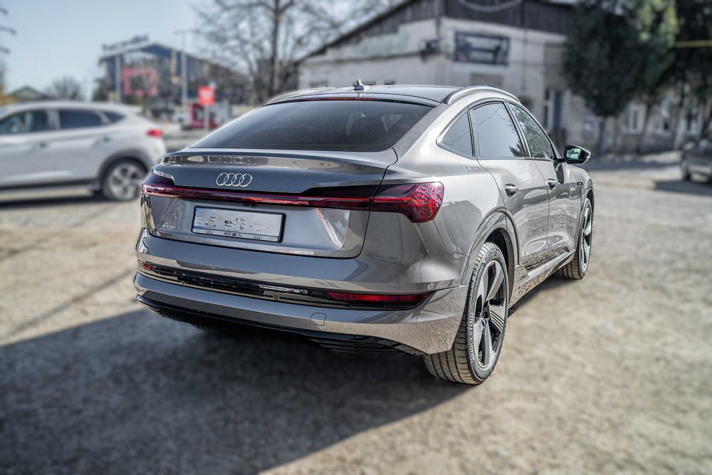 Audi E-tron Sportback 50, 313 CP, Quattro