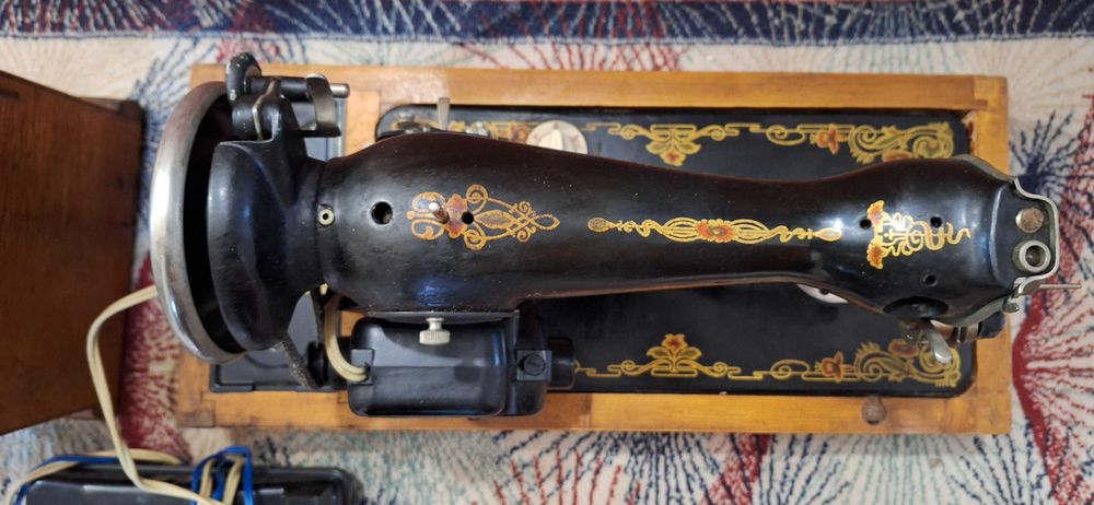 Електрическа шевна машина