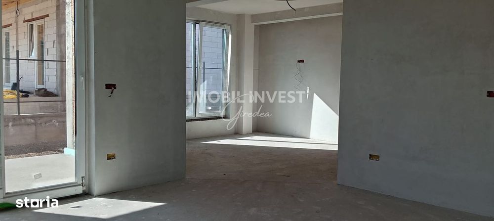 Casa moderna 2026, 3 camere, 3 bai, 120 mp utili, 300 mp teren